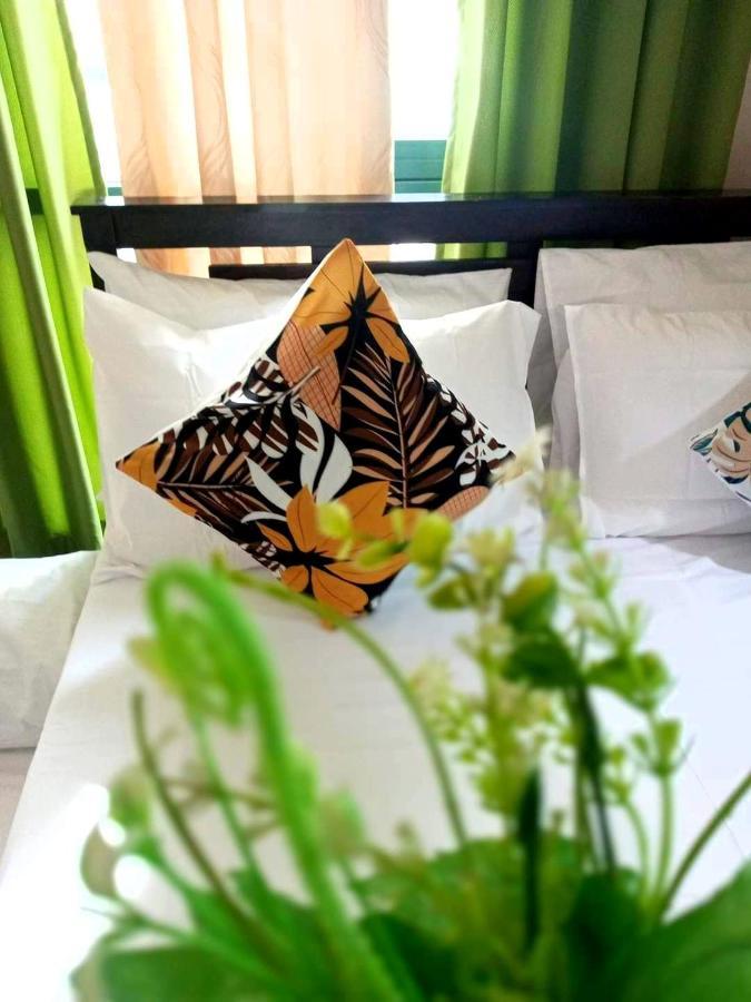 The Palm Tree Condotel Manila Airport 外观 照片