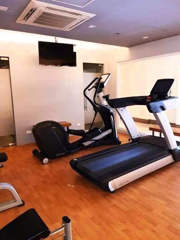 The Palm Tree Condotel Manila Airport 外观 照片