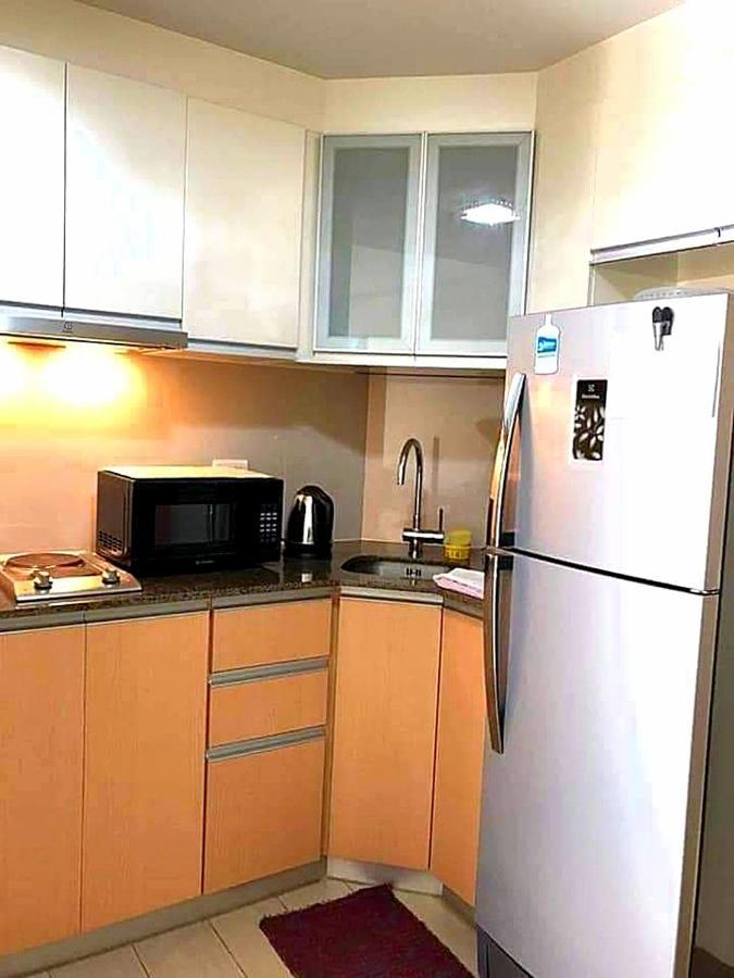 The Palm Tree Condotel Manila Airport 外观 照片