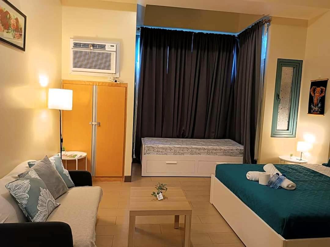 The Palm Tree Condotel Manila Airport 外观 照片