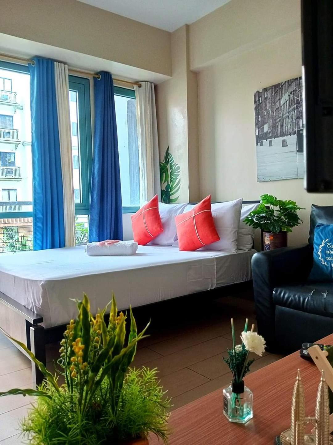 The Palm Tree Condotel Manila Airport 外观 照片